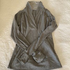 Lululemon jog pull-over